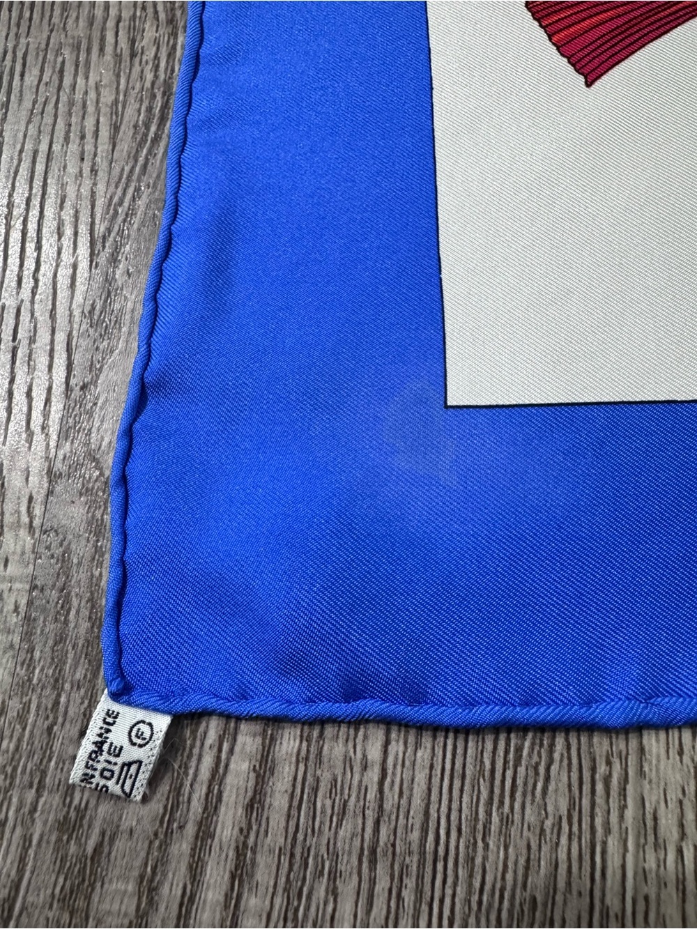Hermes Aux Champs Carre Silk Scarf - Picture 2 of 8